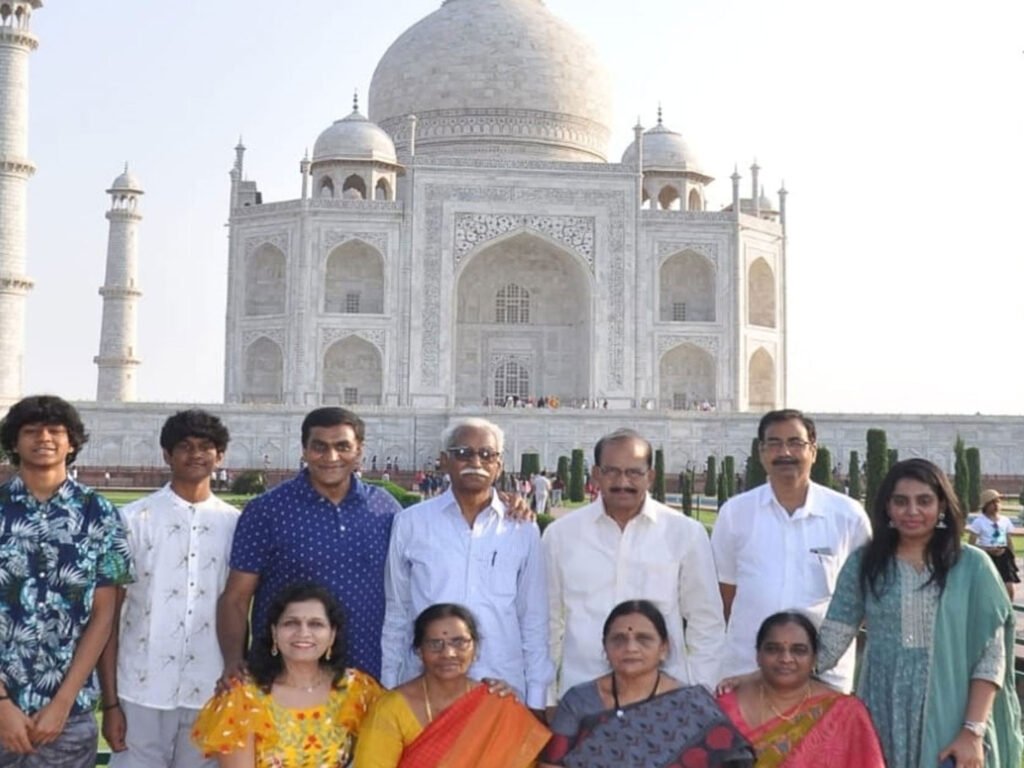 Taj Mahal Overnight Tour